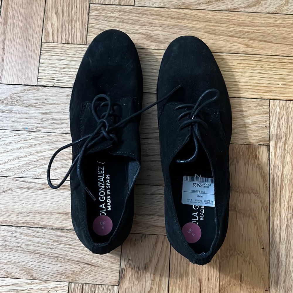 Suede dress oxfords